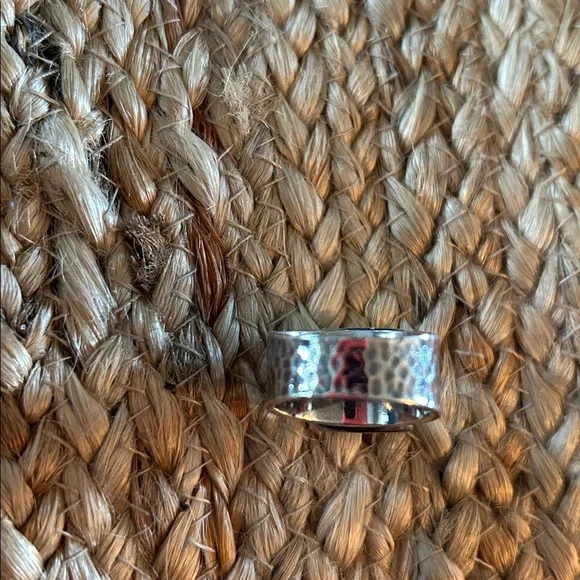 “Silpada” 9.25 Silver and White Pearl Ring size 7 - Picture 4 of 6